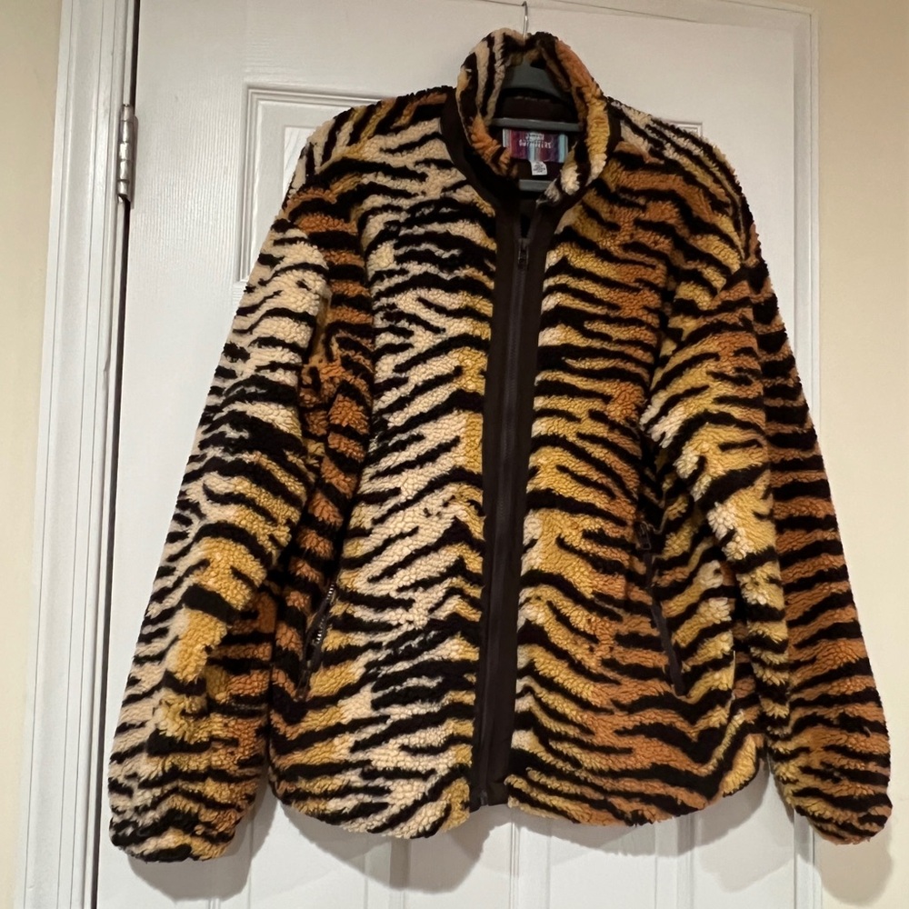 Men’s Urban Outfitters Fleece Animal Print Zip Up Jacket